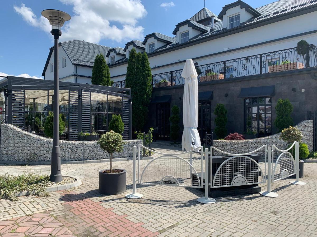 Hotel Kameleon Tarnobrzeg Eksteriør bilde